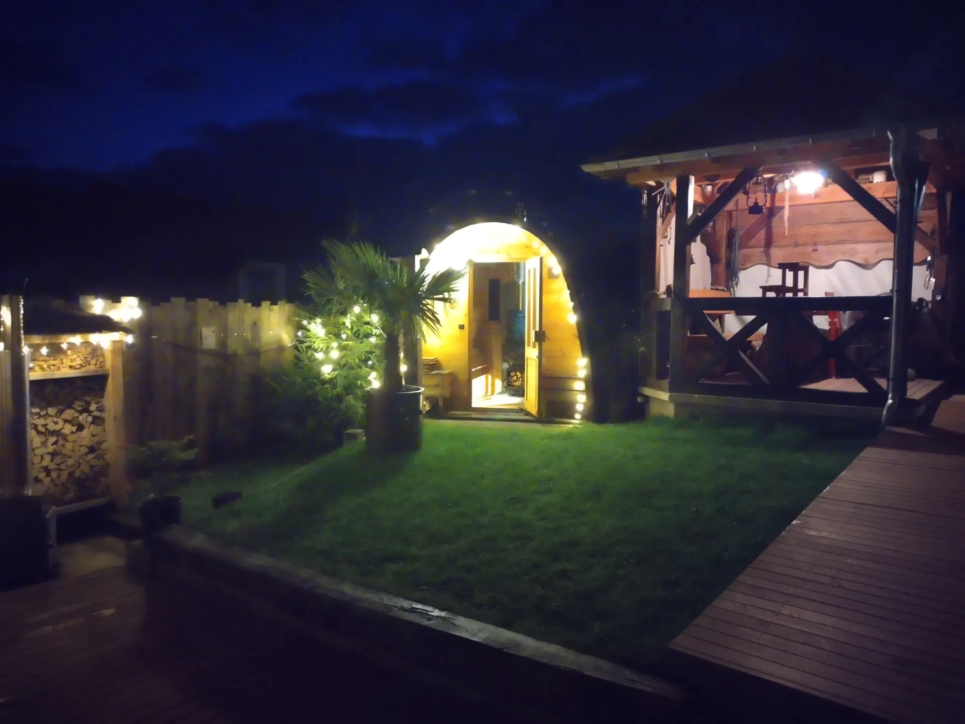 Vue extérieure sauna de nuit