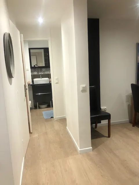 CHEZ VIORIKA